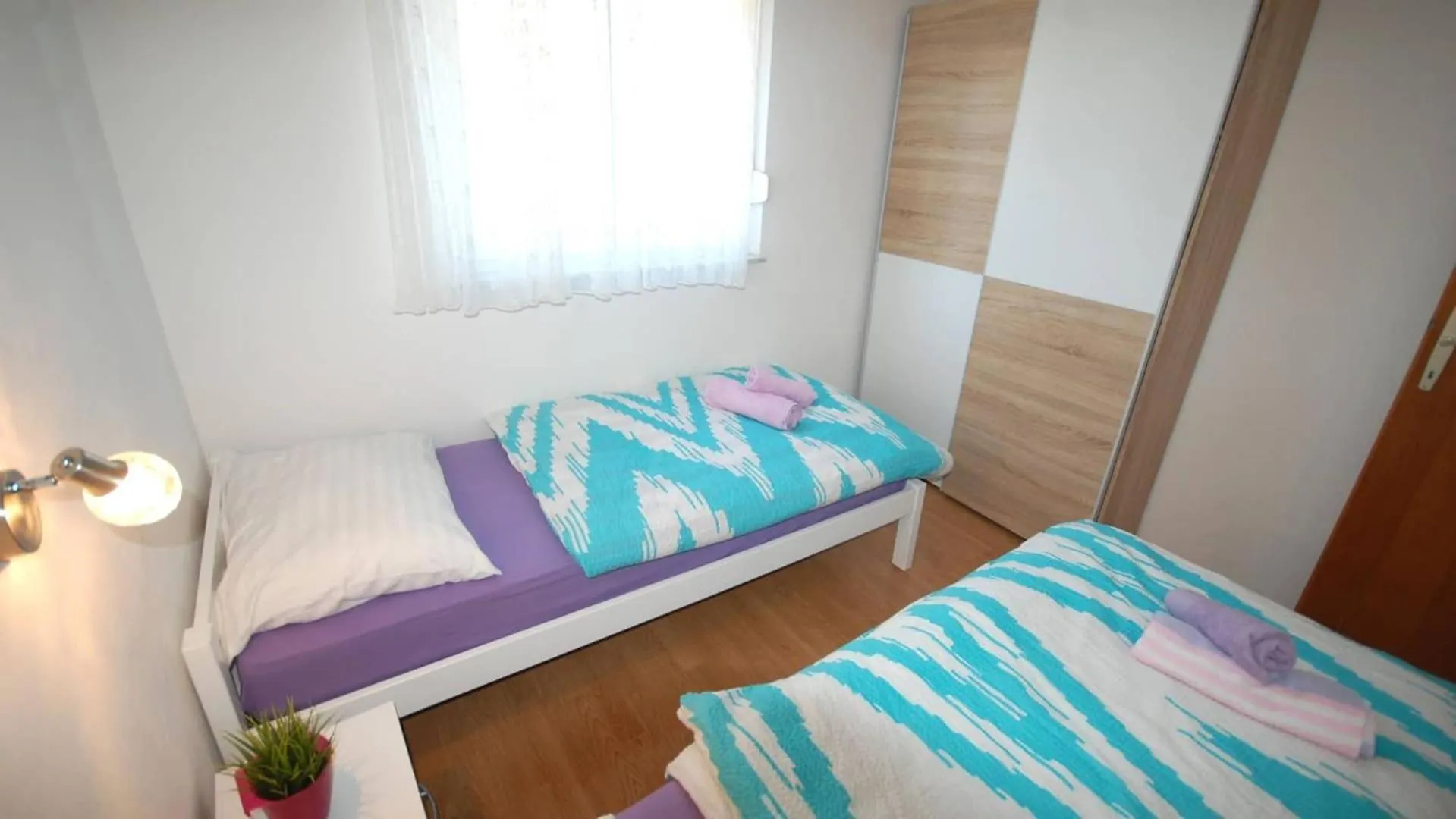 Apartments With A Parking Space Njivice, Krk - 21762  Njivice
