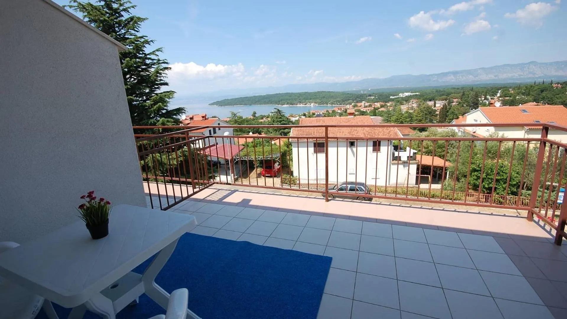 Apartments With A Parking Space Njivice, Krk - 21762 Hırvatistan