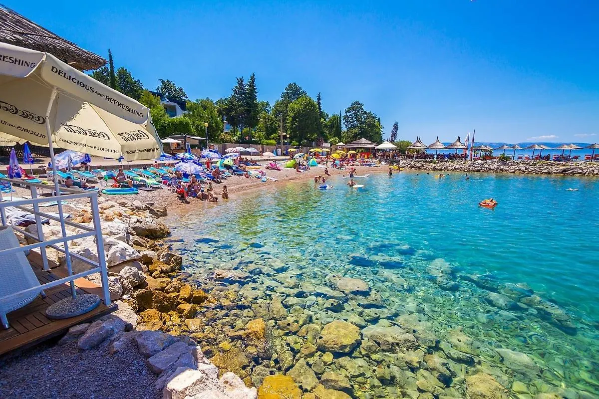 Apartments With A Parking Space Njivice, Krk - 21762 Hırvatistan